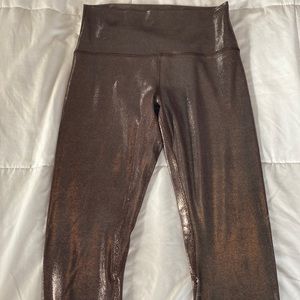 Lululemon Align high-rise 25” *shine Size 8 radiant foil French press